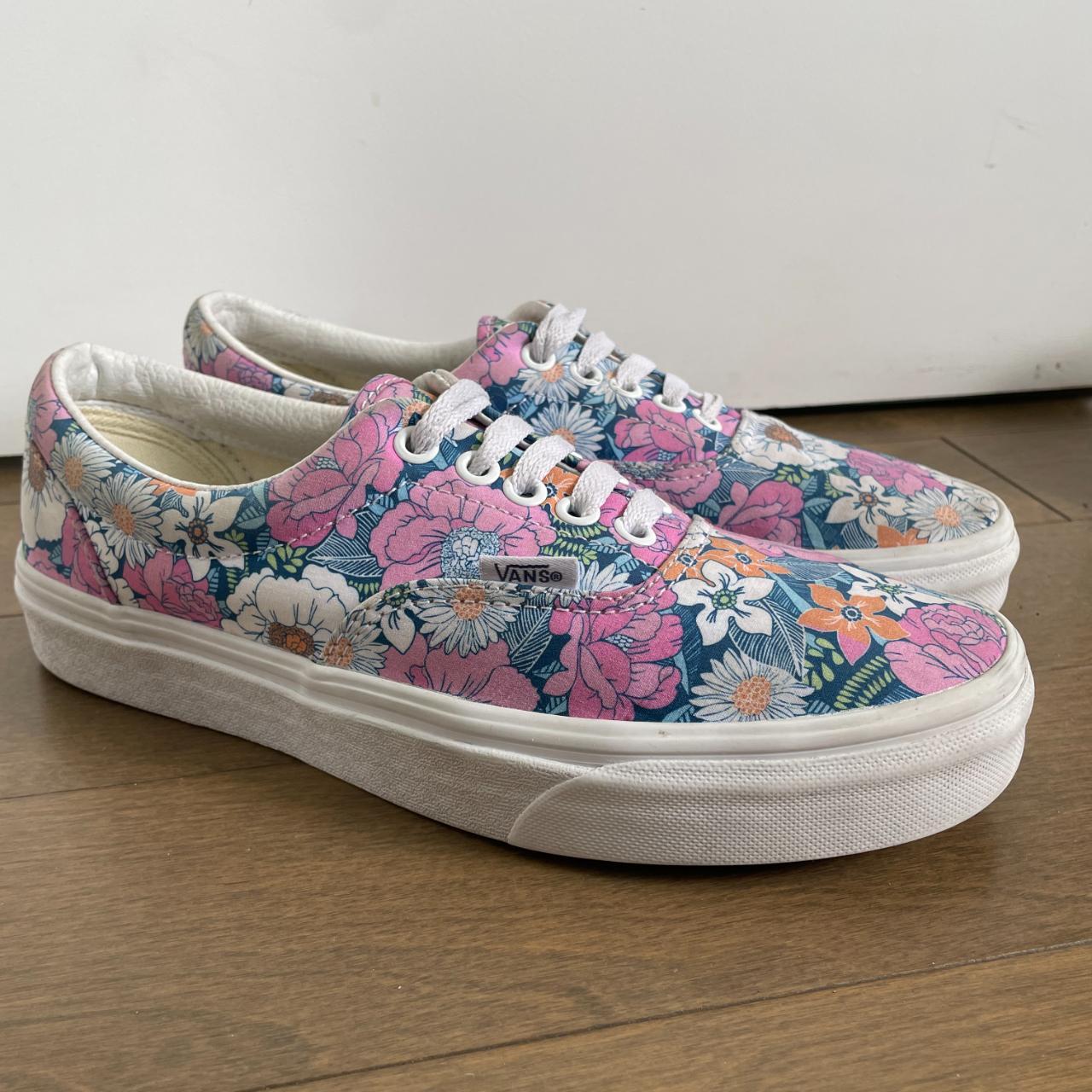 Vans Era Retro Floral Gently worn