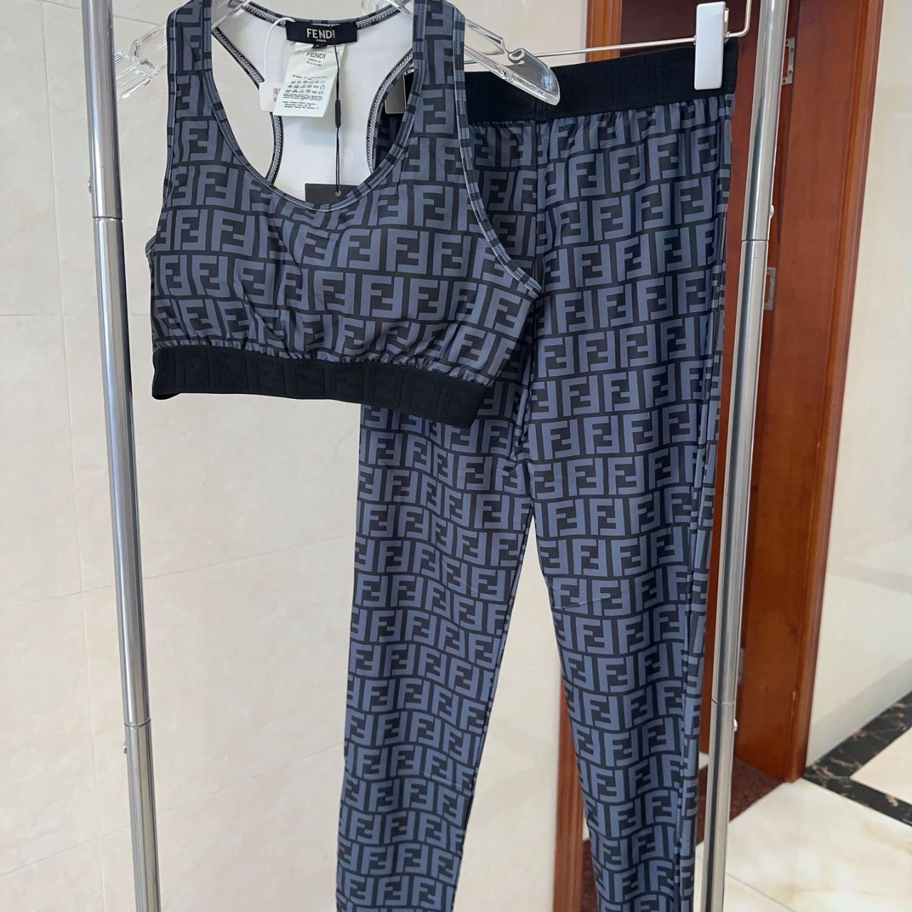 Fendi shops leggings set