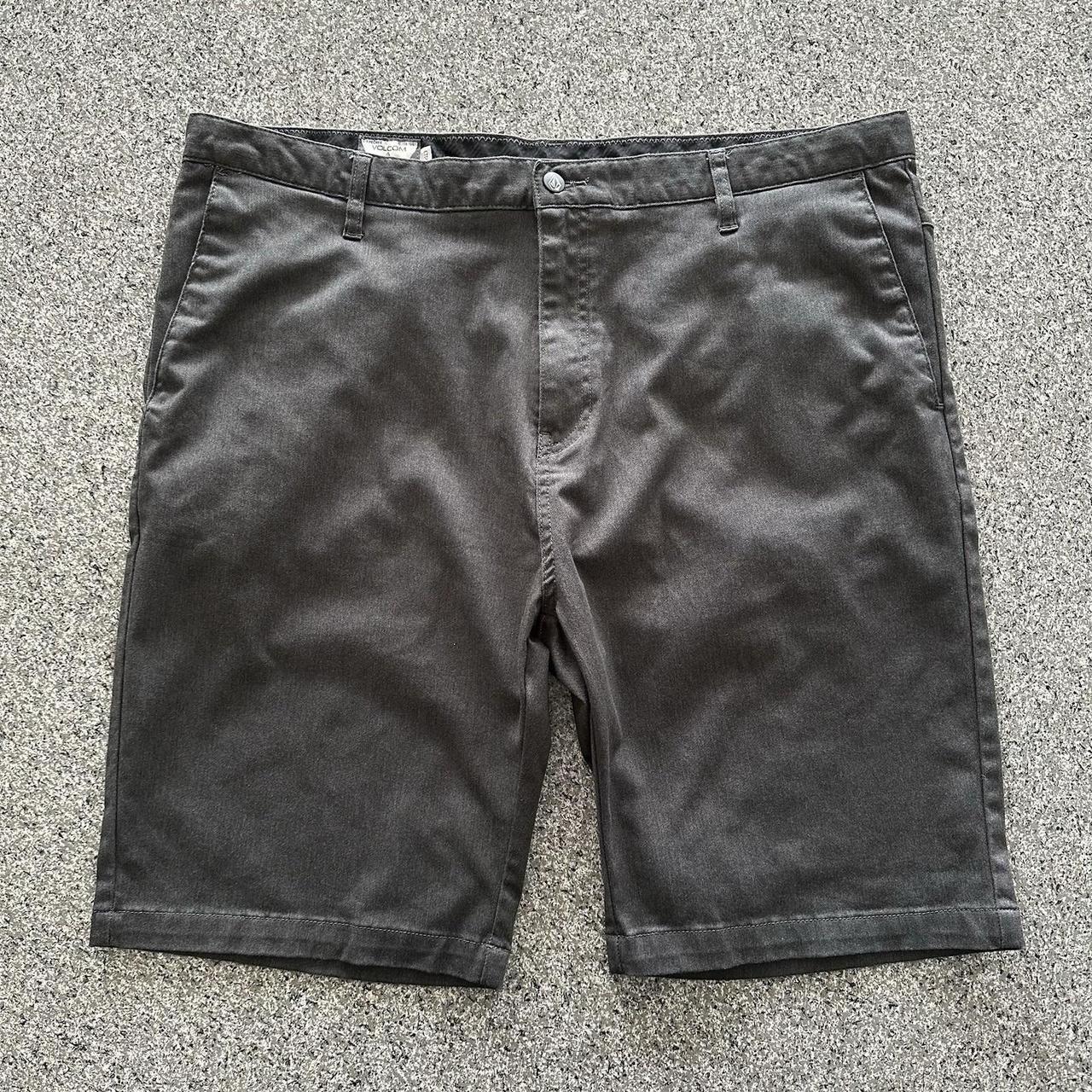 Volcom Men's Shorts - Grey - 40" – Volcom Chino S… - image 1