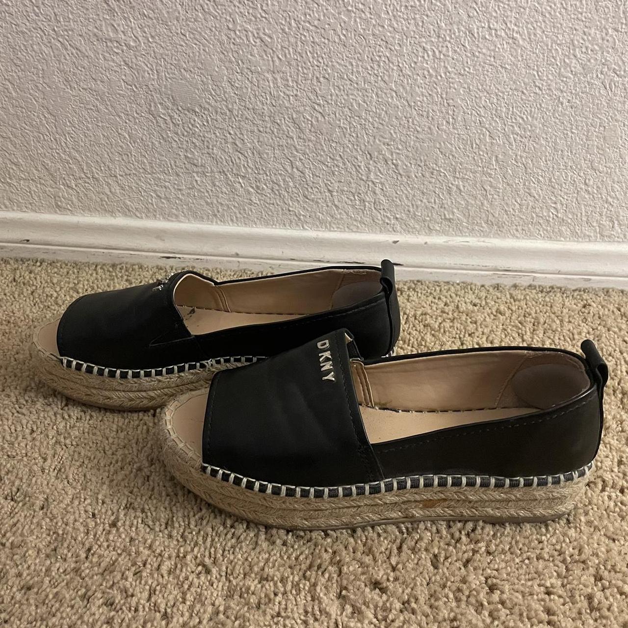 dkny shoes flats