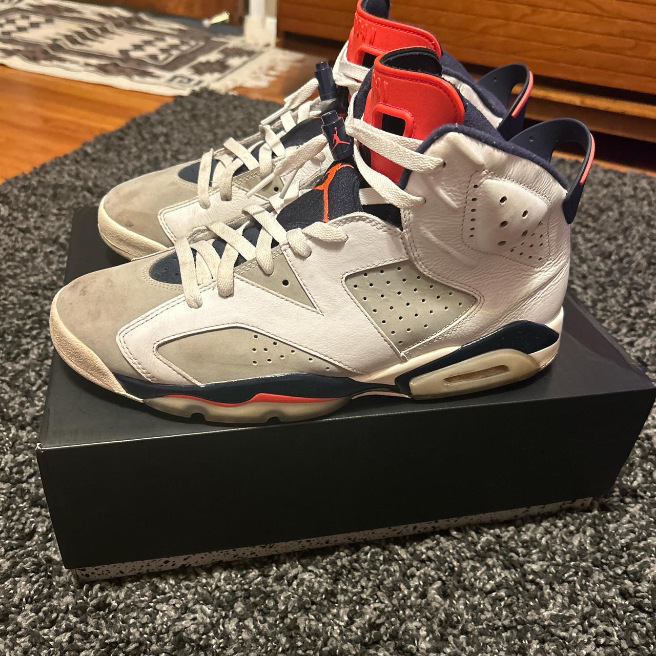 Jordan retro 6 orange on sale