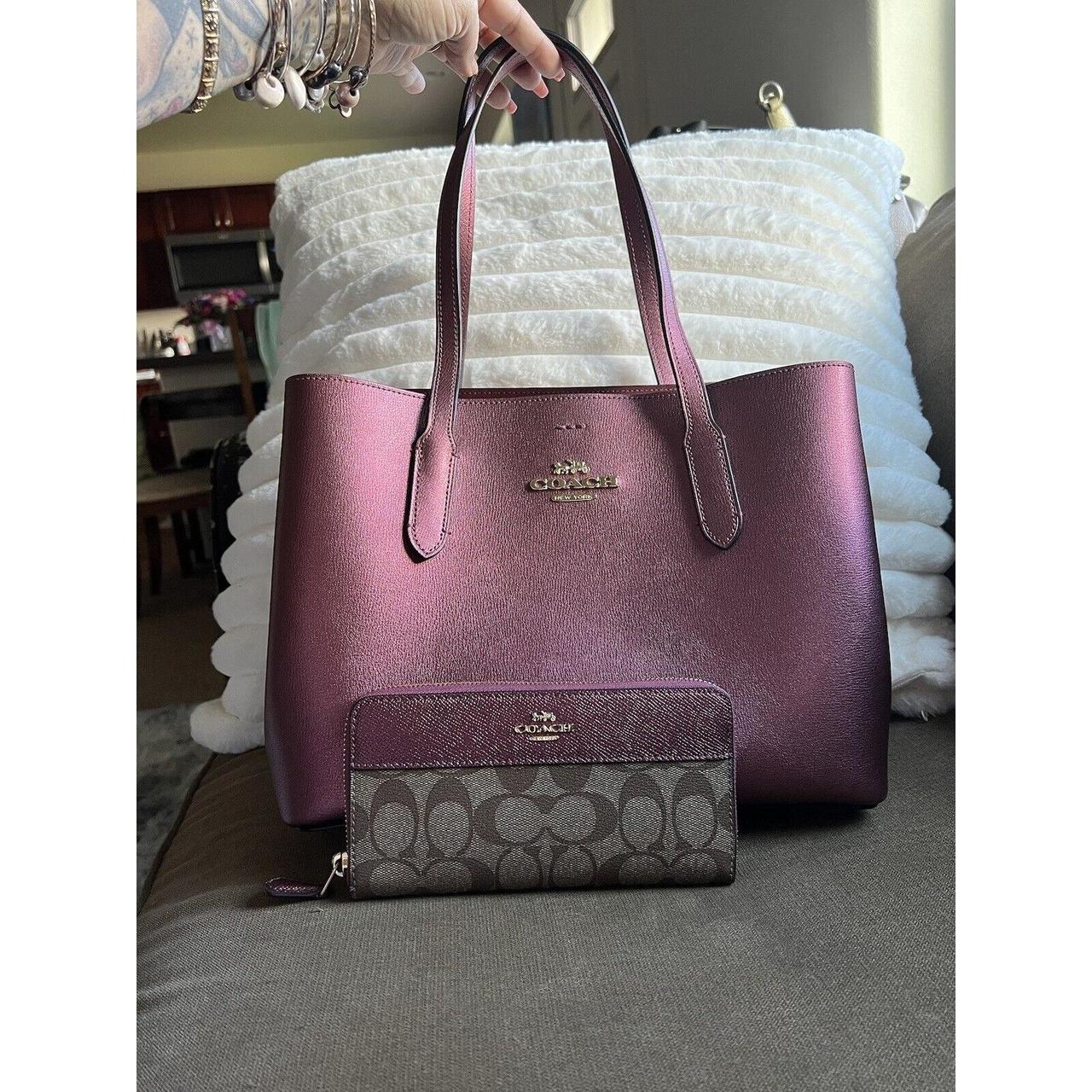 Coach Avenue Carryall Tote and Matching Wallet in