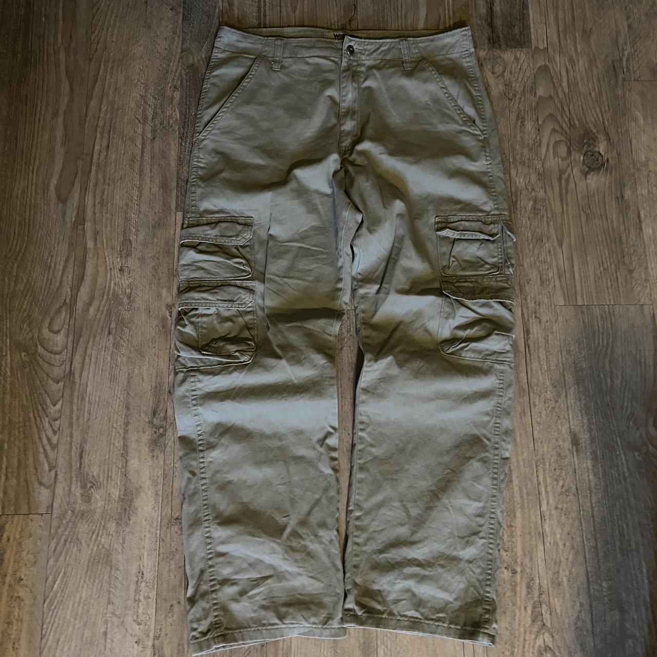 item listed by bosalino_77