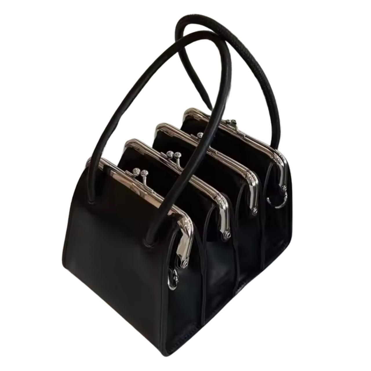 item listed by stytbrand