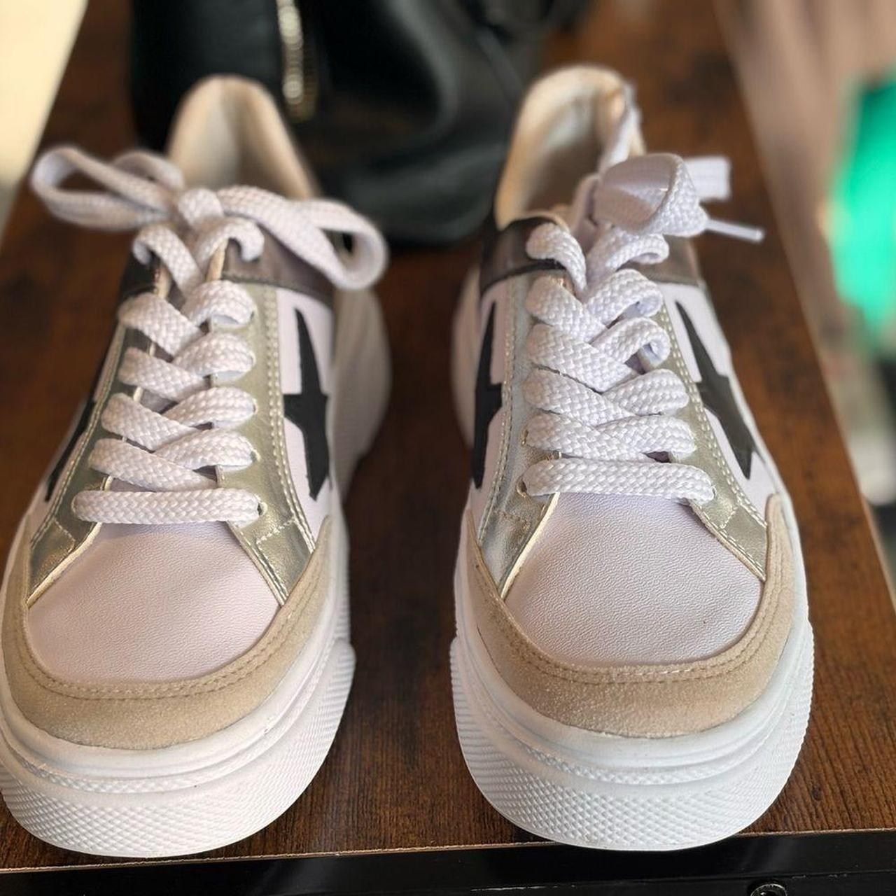 Source Unknown Women's Sneakers - White/Gold - US… - image 4