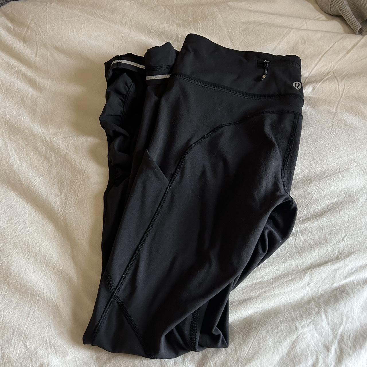 Lulu lemon black leggings. Size 6. In great - Depop