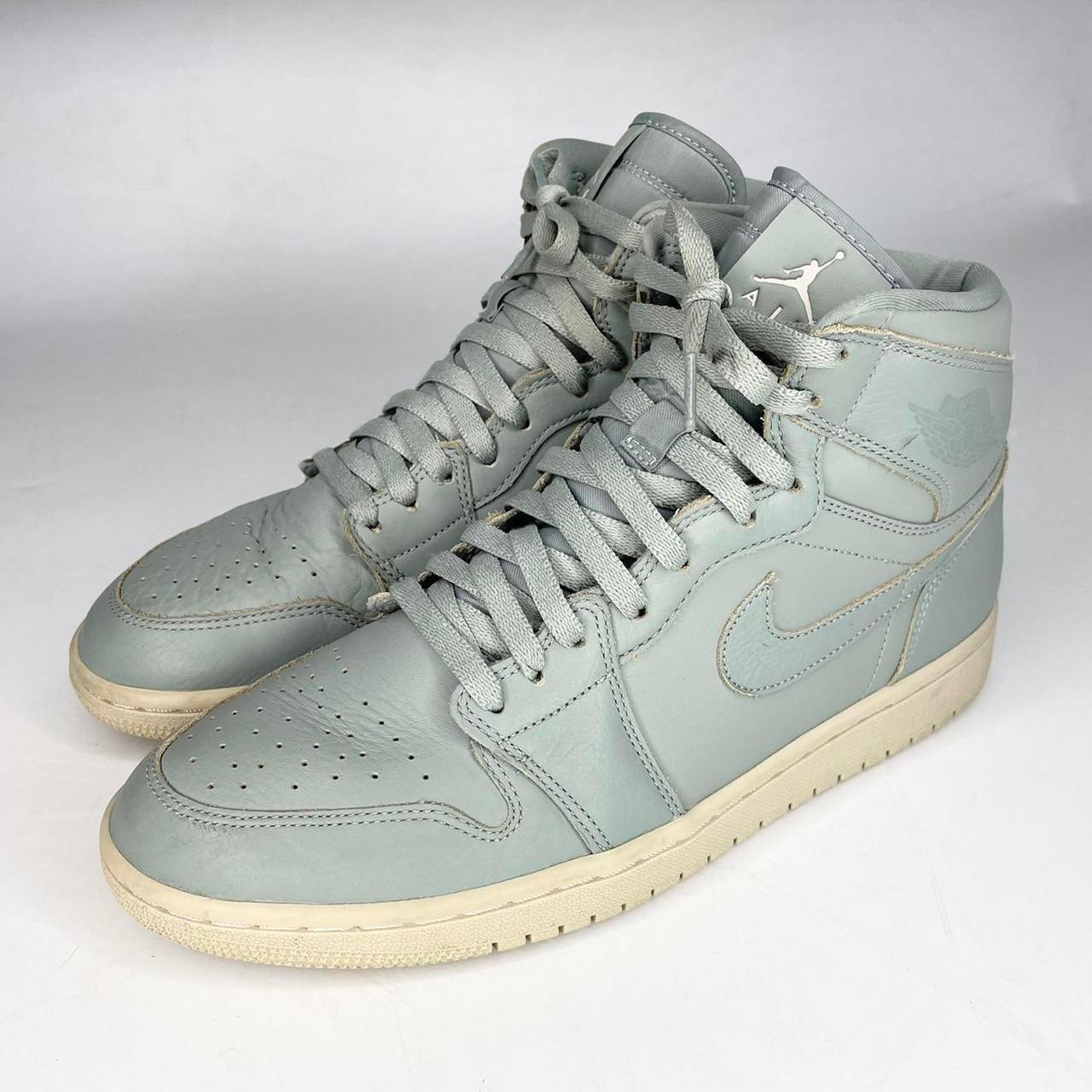 Store Jordan 1 Mica Green Desert Sand