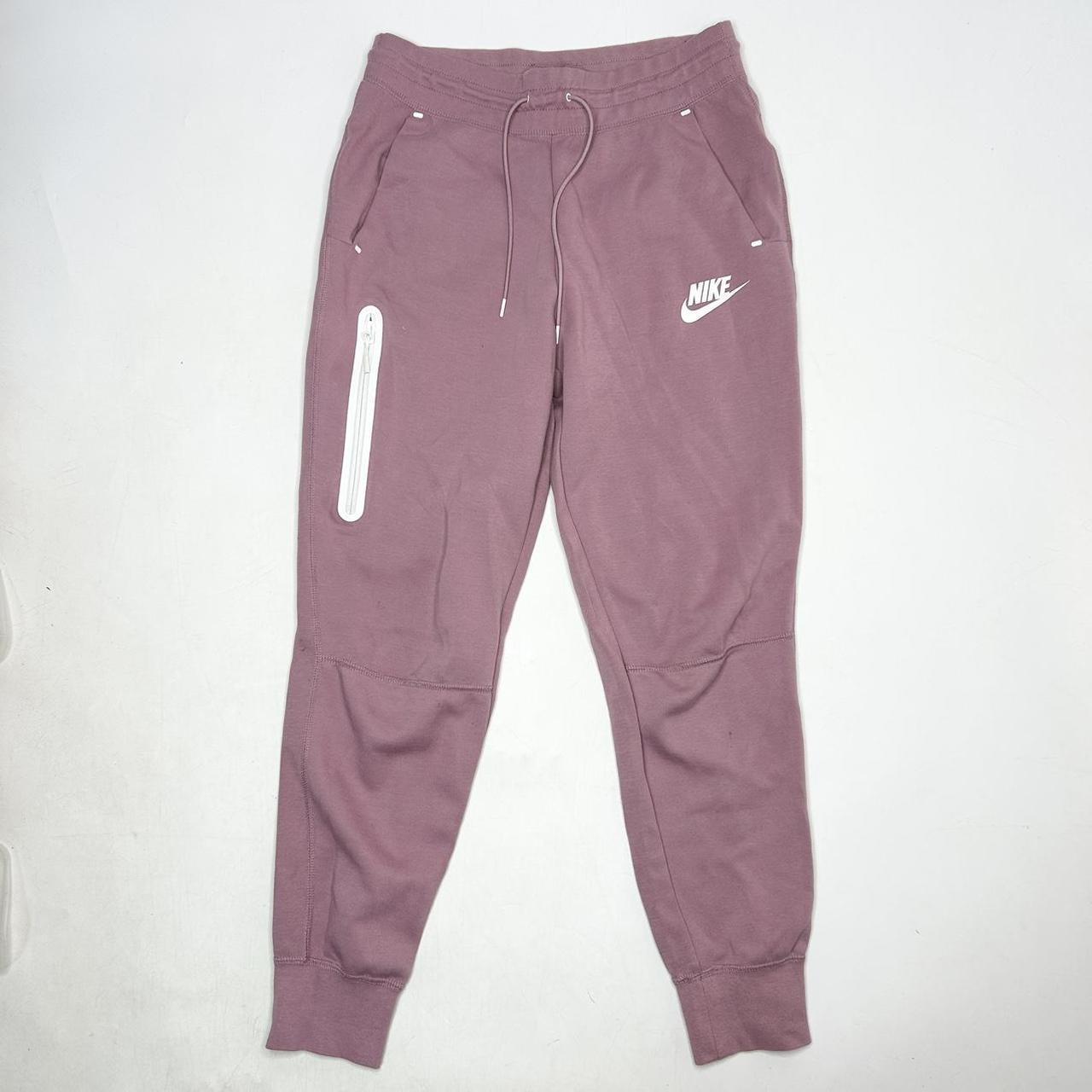 women's nike pastel tracksuit