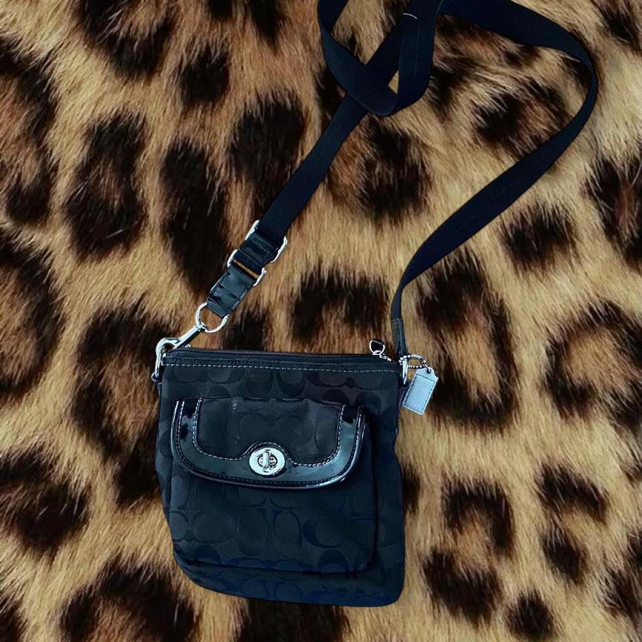 item listed by y2kyourway