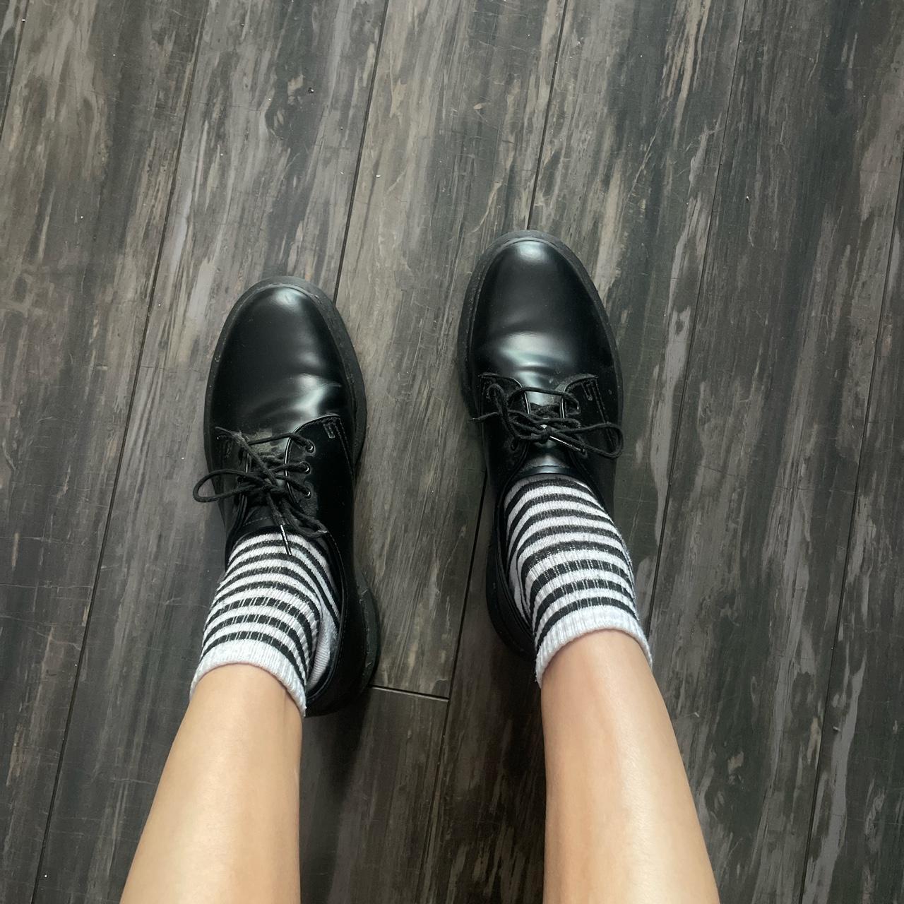 22 hole doc martens
