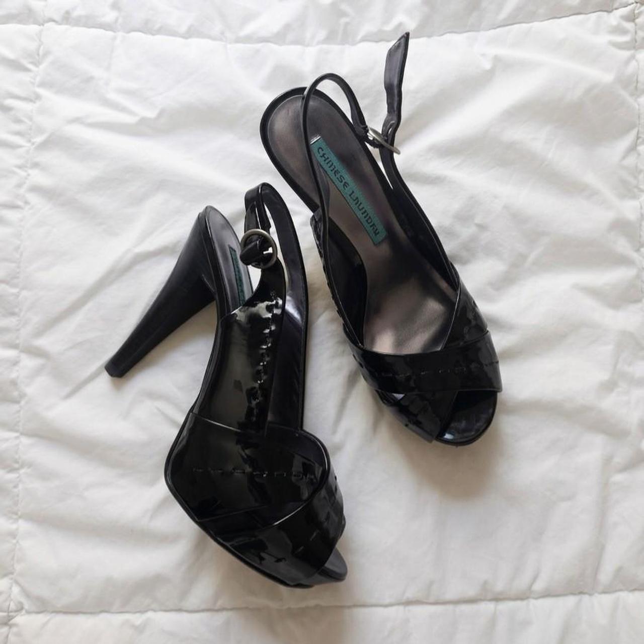 Chinese laundry women's black courts