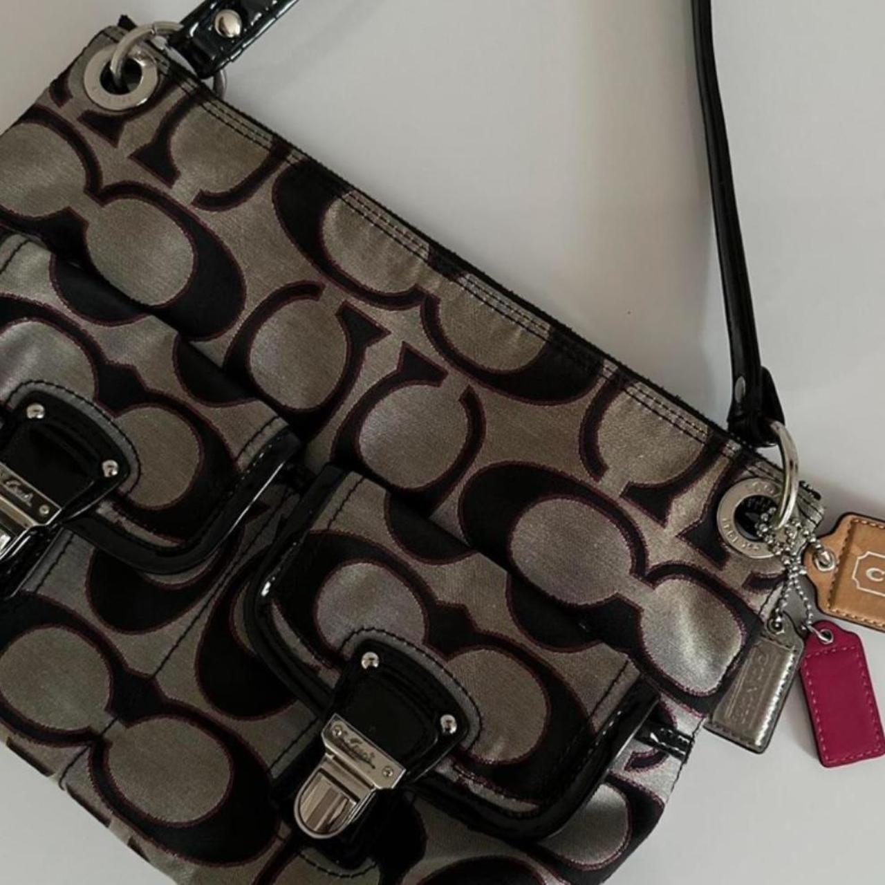 item listed by maggiexva