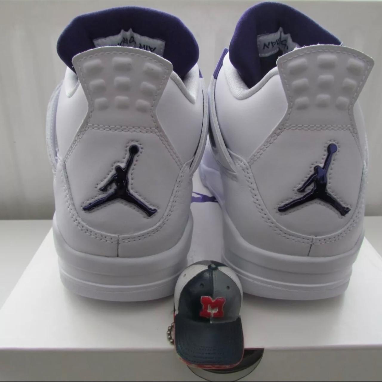 jordan4 purple