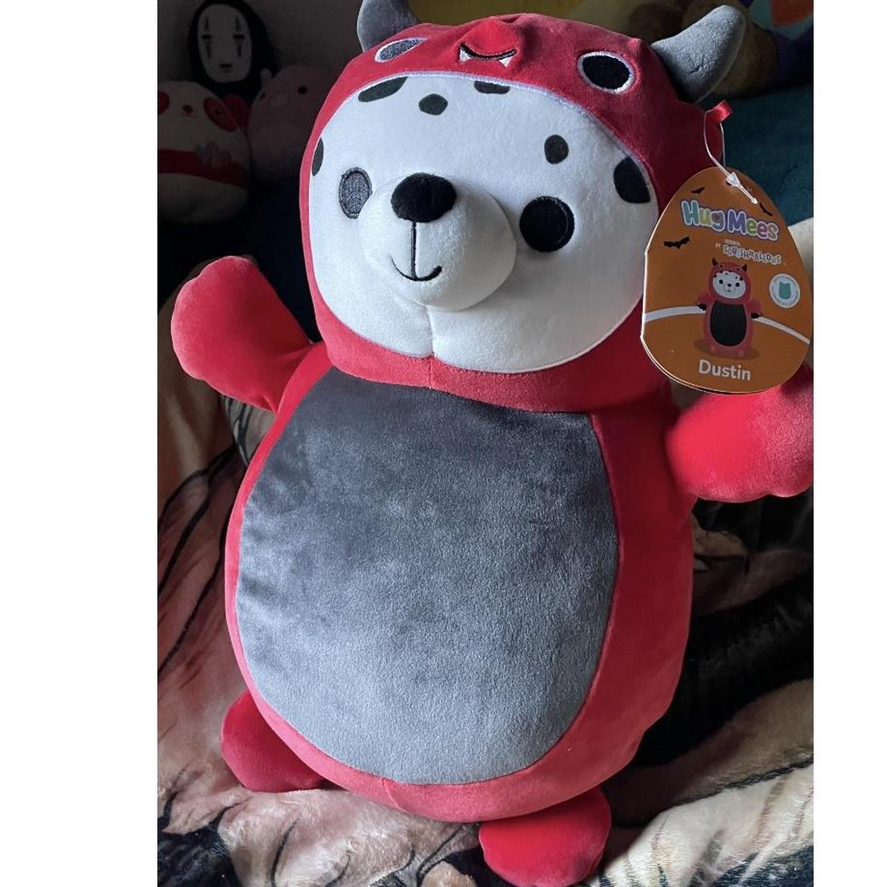 Selling Halloween Avery Hugmee 14” Squishmallow