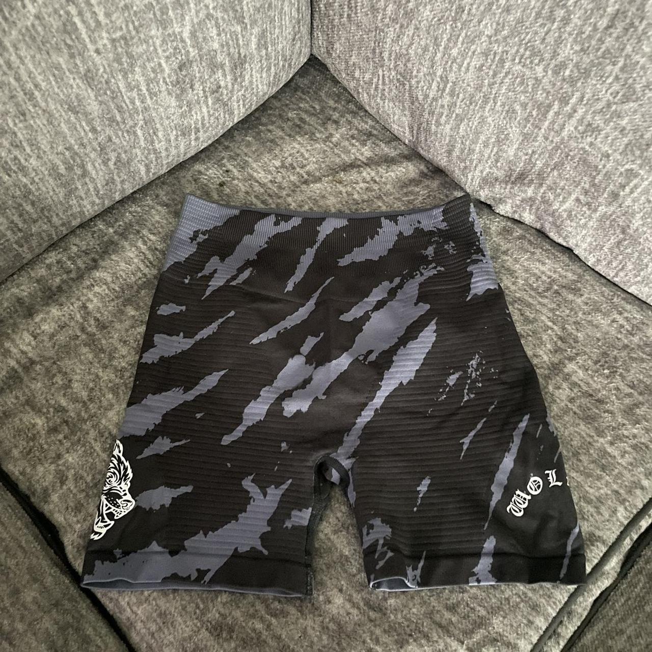 Selling Darc sport chopper everson seamless shorts... - Depop