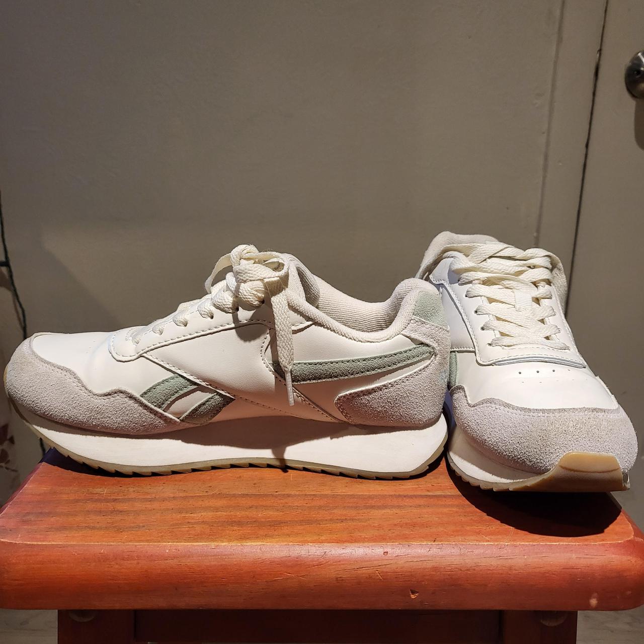item listed by soupier