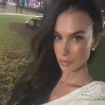 tina629's profile picture