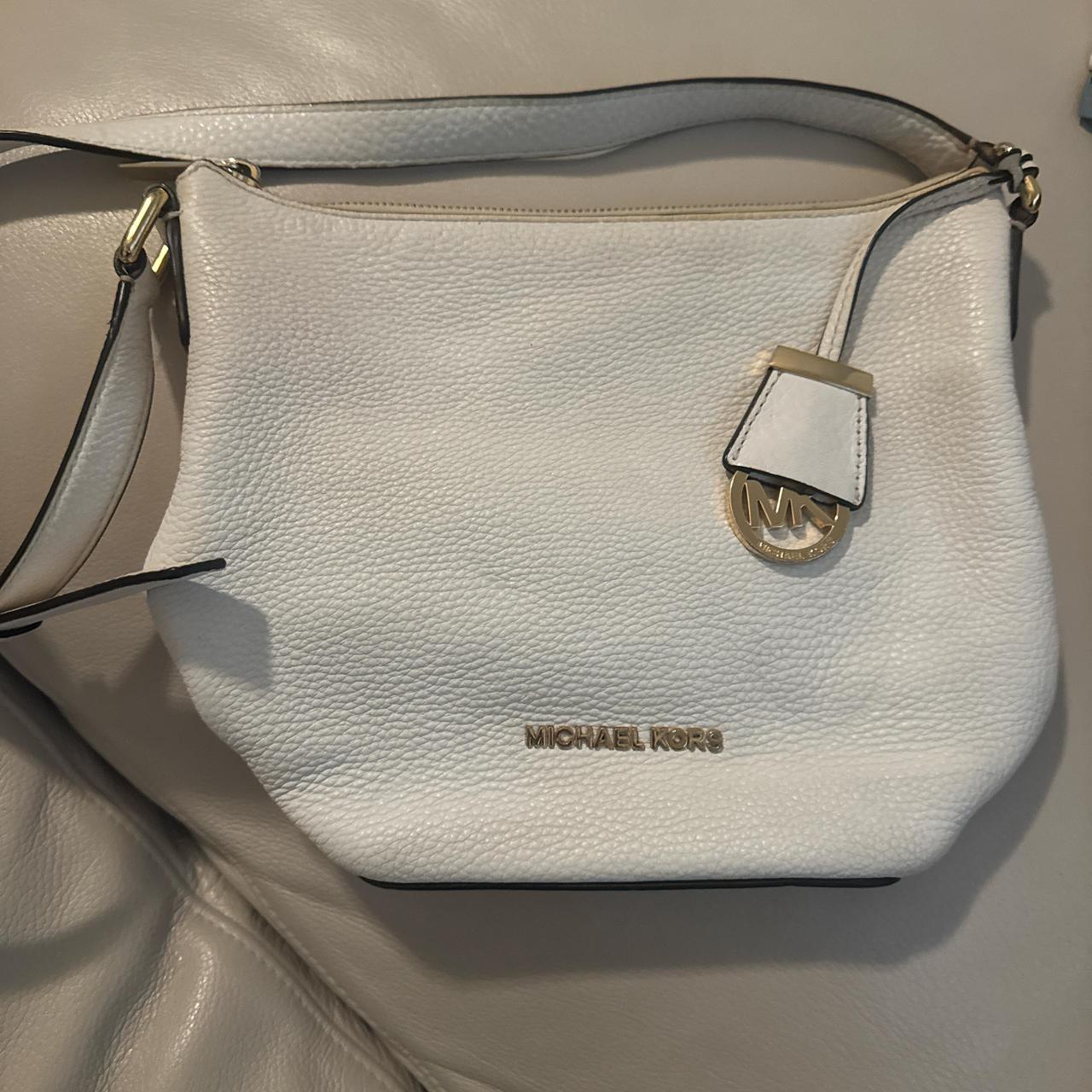 item listed by tina629