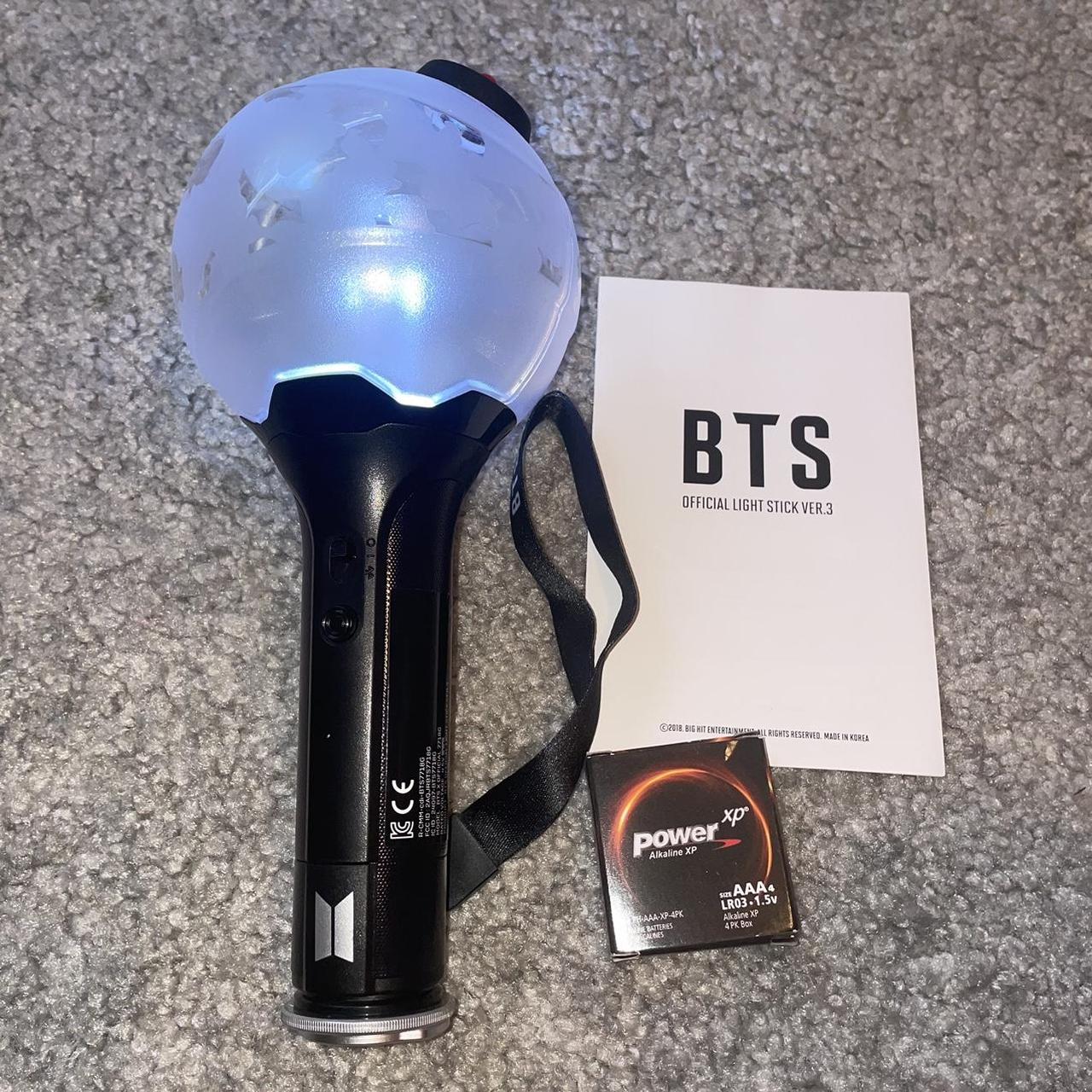 Amazon.com : Bangtan Boys BTS Official Lightstick ver3 + One