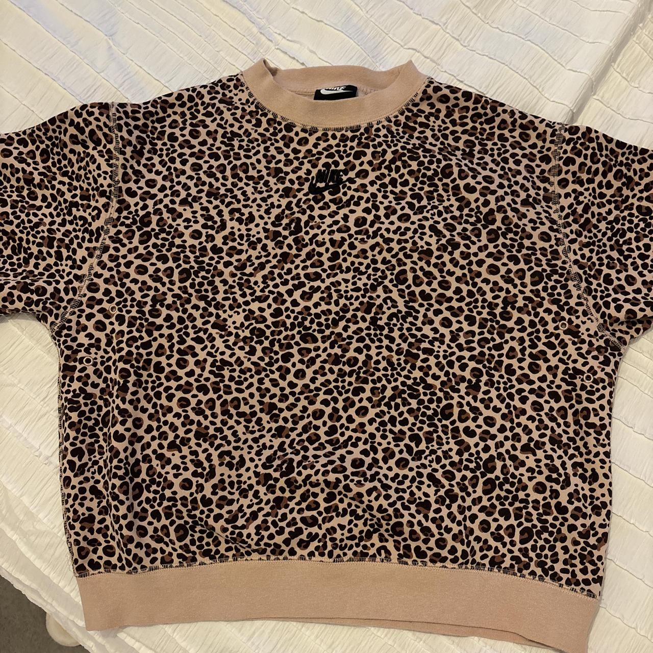 Nike womens leopard print sweatshirt hotsell