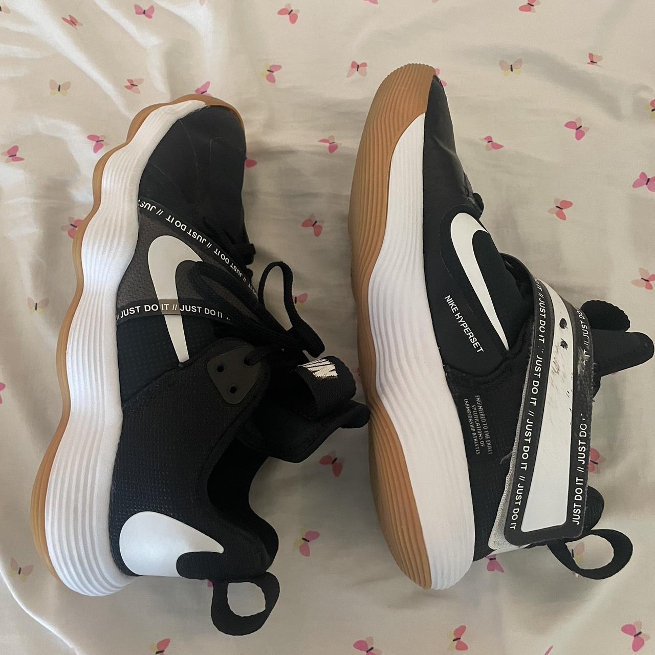 women's nike react hyperset volleyball shoes