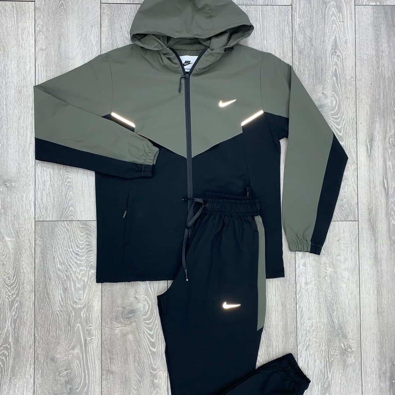 nike big swoosh tracksuit