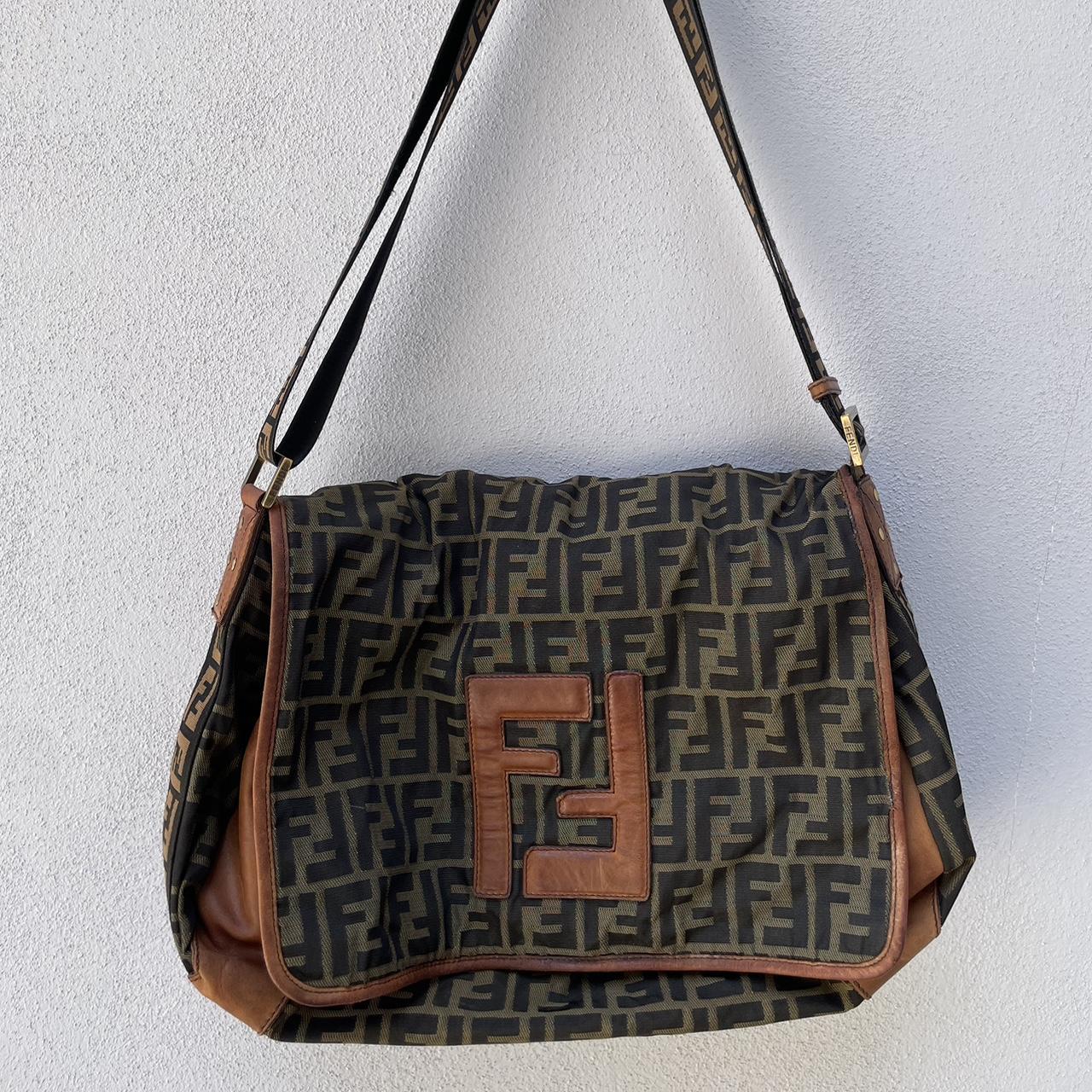 Borsa Fendi Articolo vintage Depop