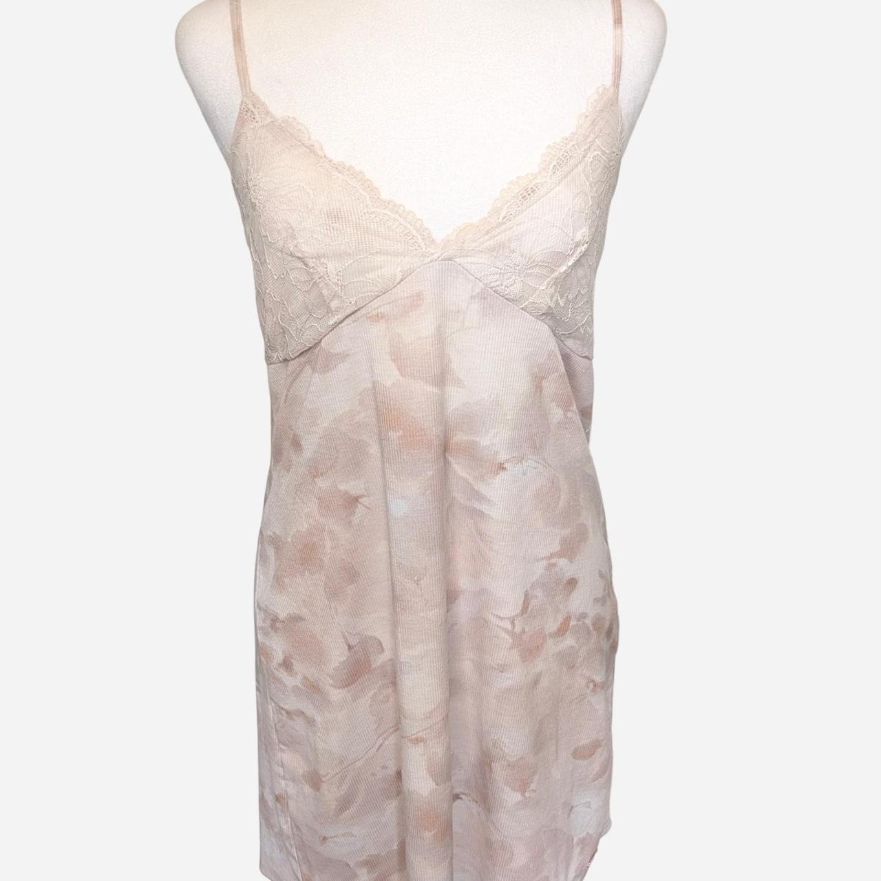 item listed by yourninelivescloset