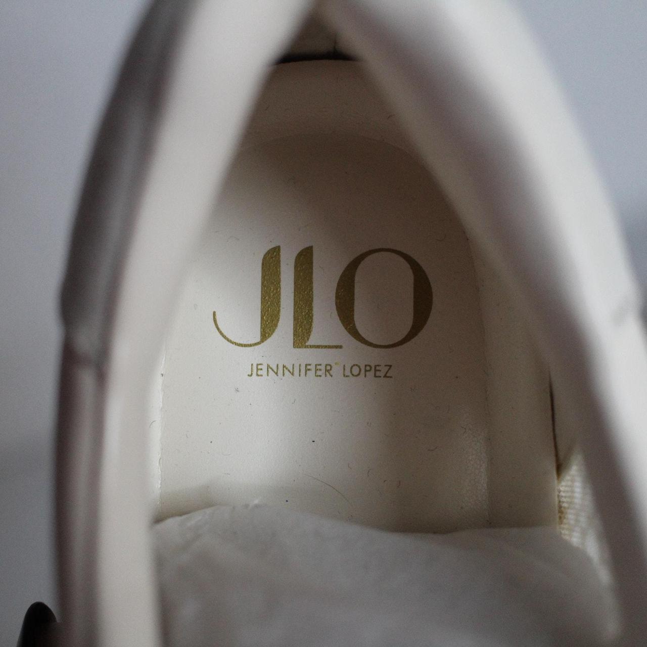 Source Unknown Women's Sneakers - Cream - US 11 –… - image 6