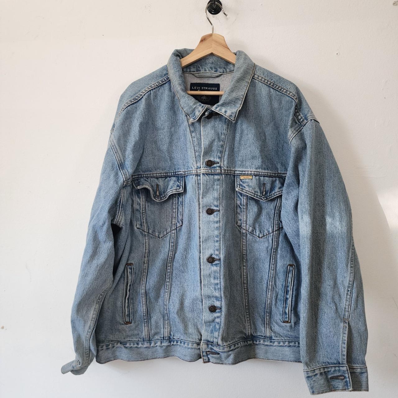 item listed by decadescurated