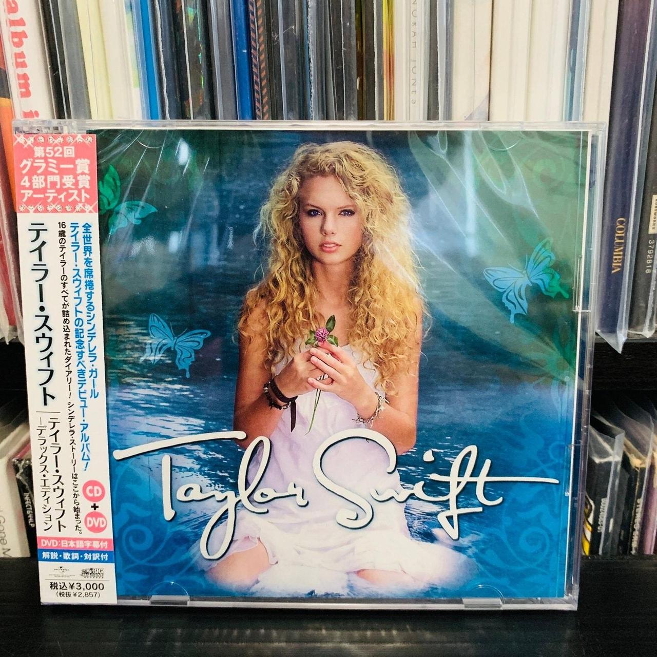 On sale Taylor Swift debut deluxe cd