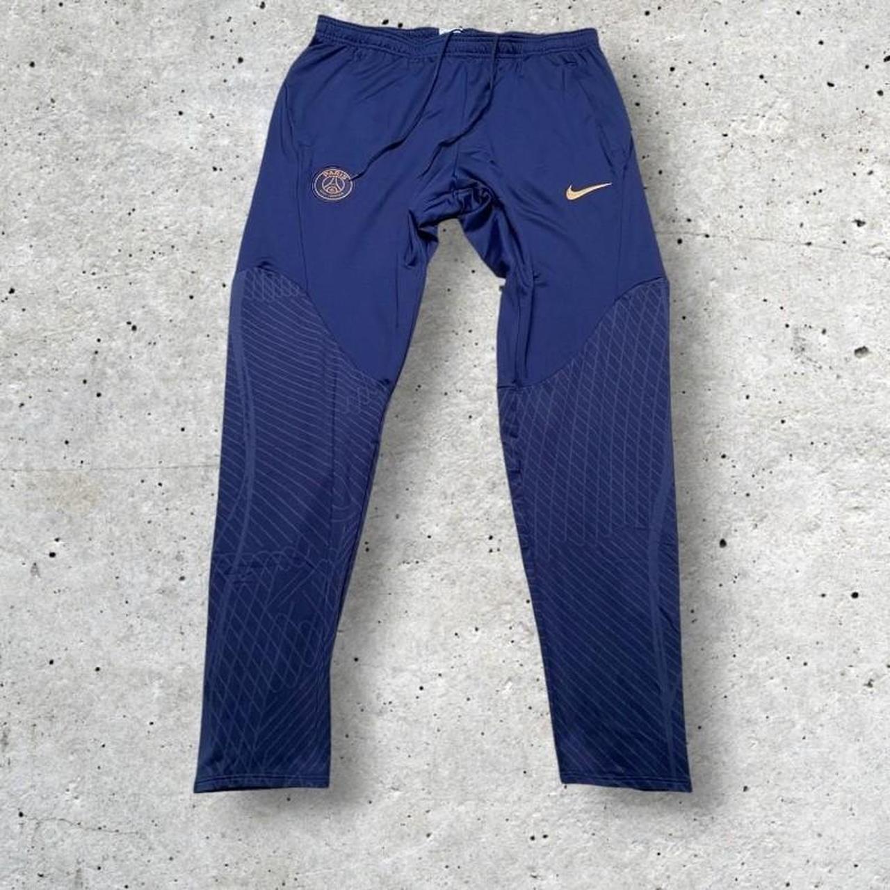 mens nike skinny tracksuit