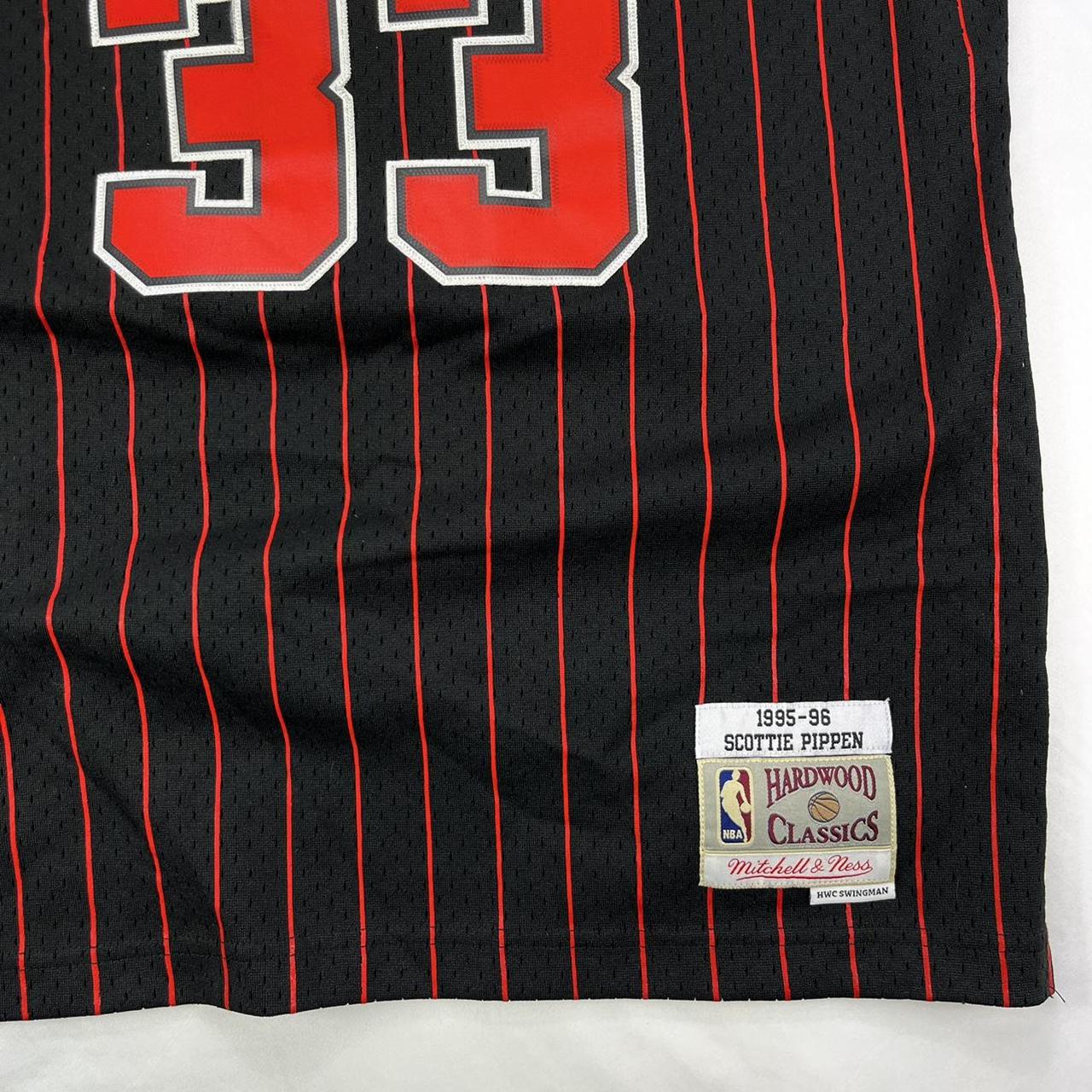 Scottie Pippen 95-96 Hardwood Classic Swingman NBA Jersey