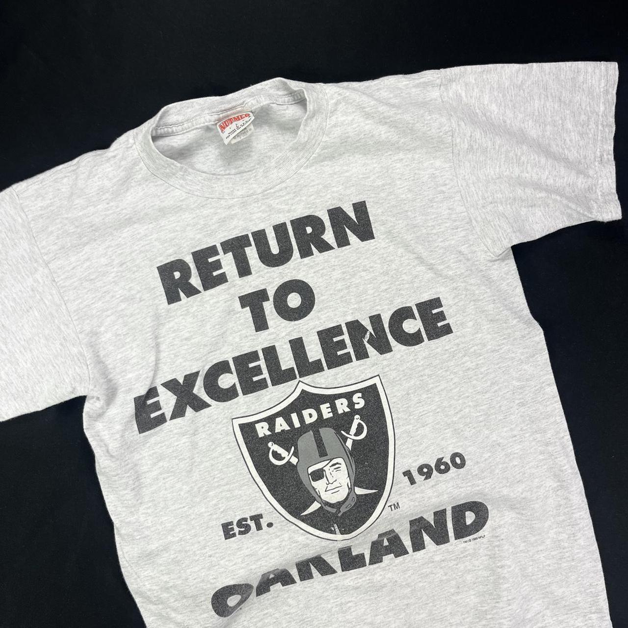 Vintage Oakland Raiders T Shirt Sliver & Black - Depop