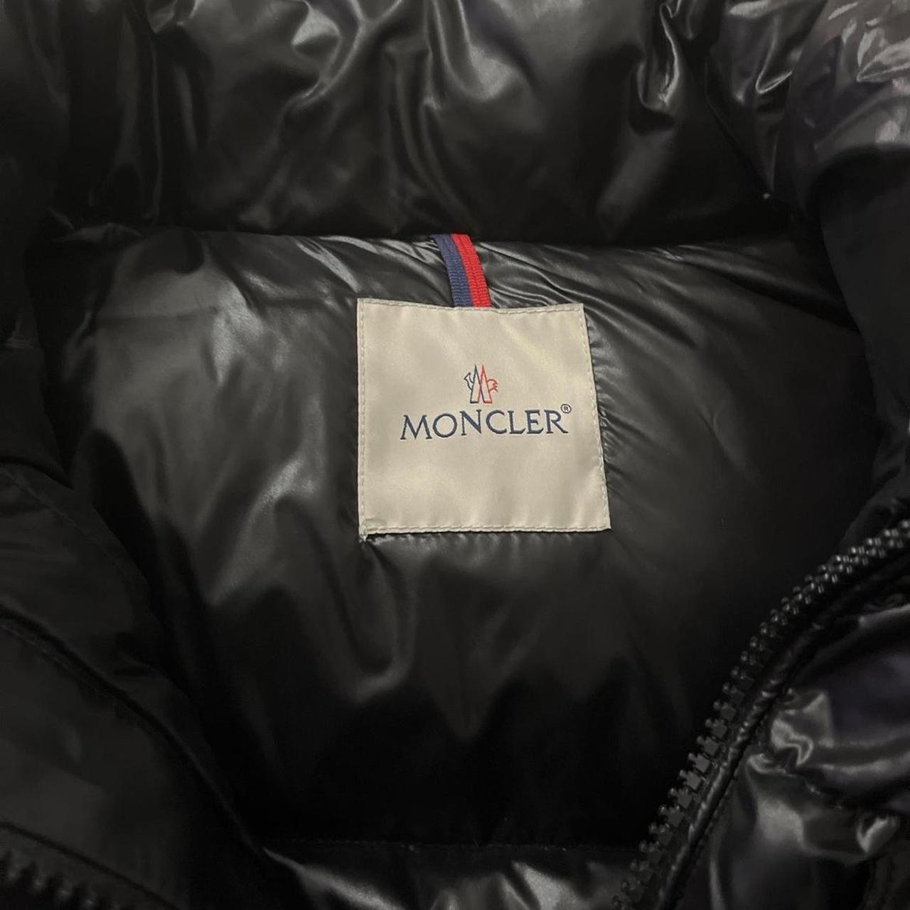 like new only worn once just doesn't have Depop