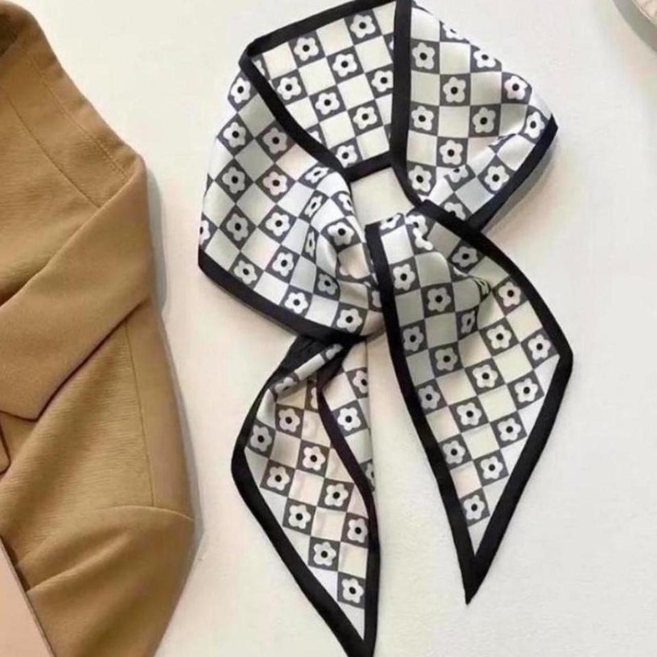 item listed by thesellershop