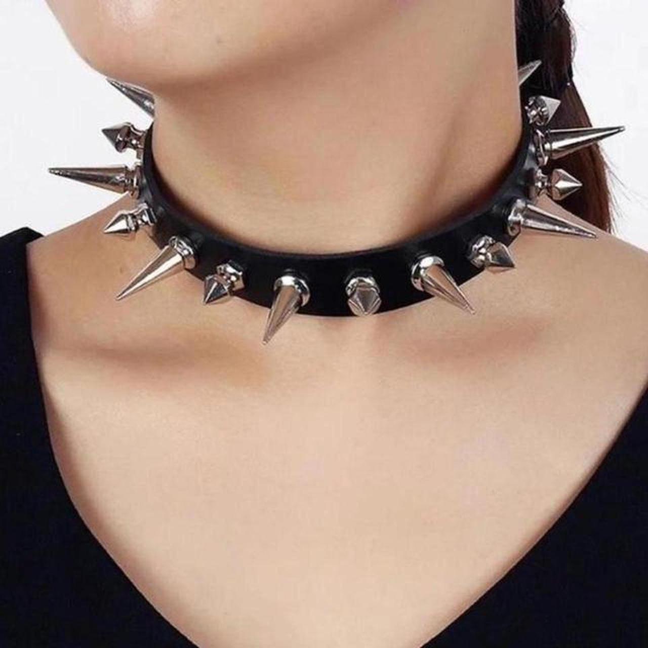 item listed by thesellershop