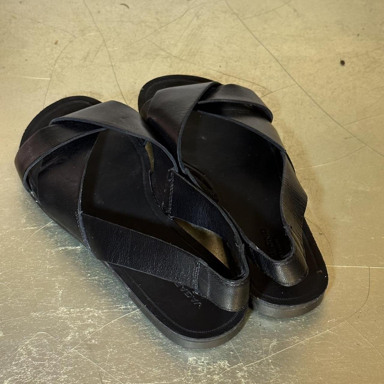 Black leather Vagabond Tia Flat Sandals - bought... - Depop