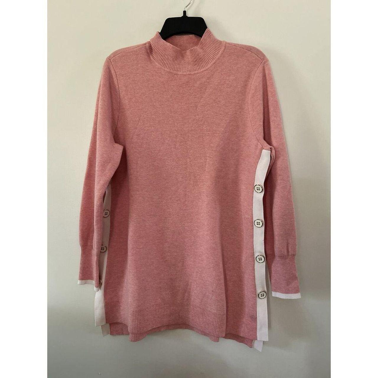 NWOT Womens Chicos Mellow Rose tunic sweater buttons. Depop