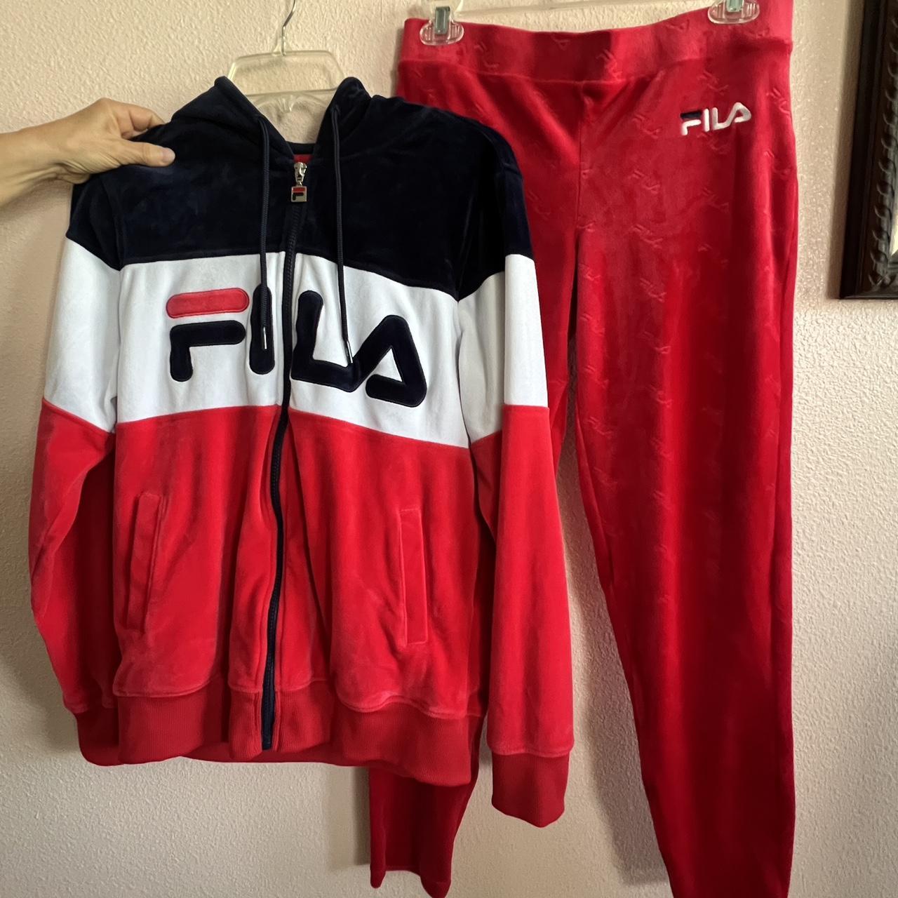 Women s Red fila sweatsuit super soft material