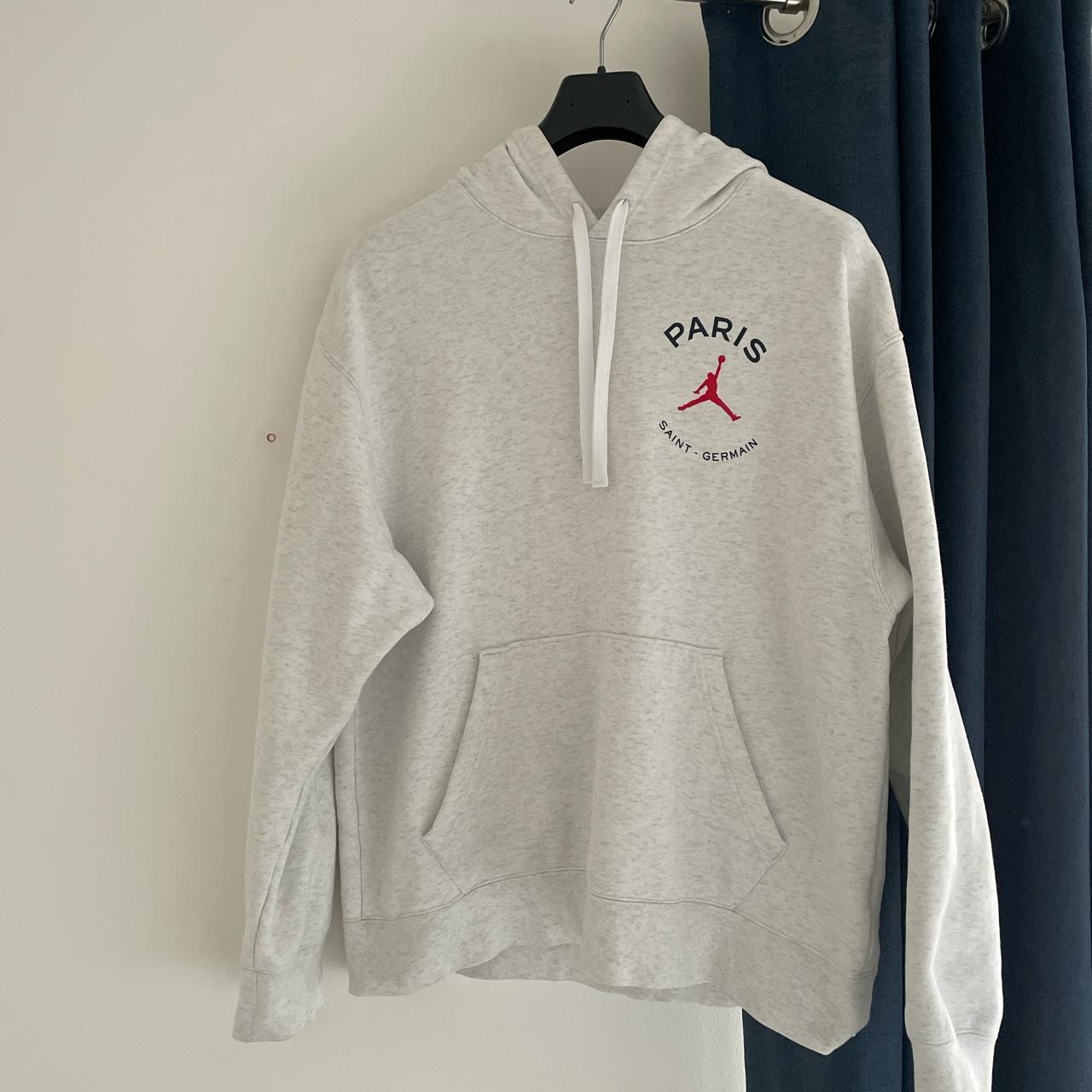 Jordan Men's White Hoodie Depop