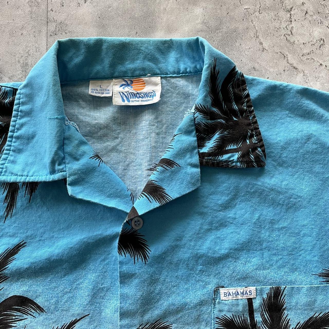 hawaiian 70s 90s 🌺 tropical bahamas style button up - Depop