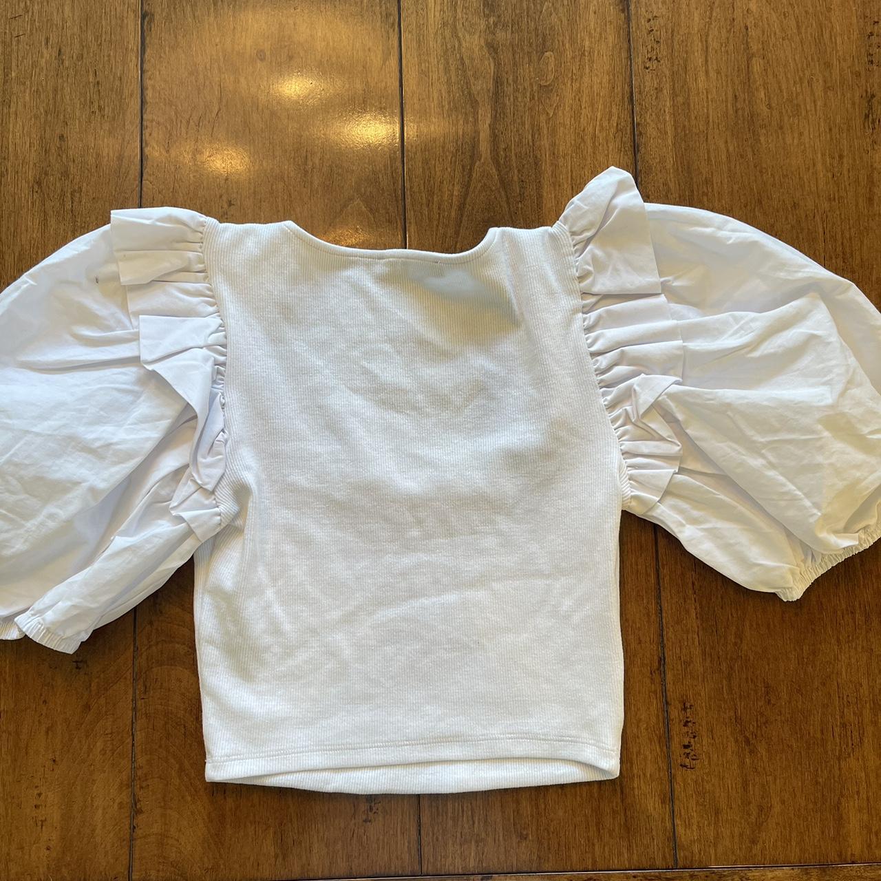 ZARA Women’s White Puff Sleeve Ribbed Cotton