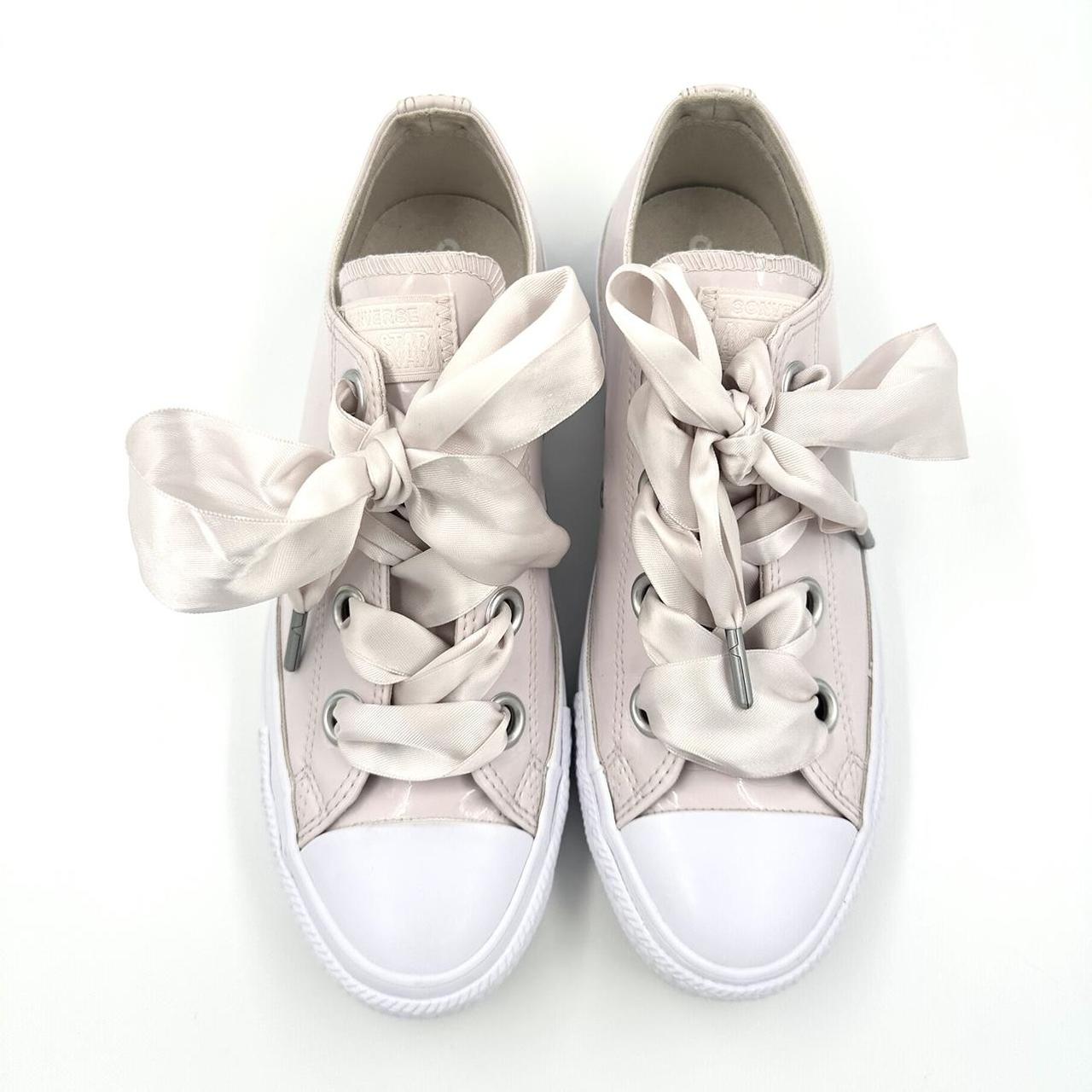 Pink patent converse hotsell