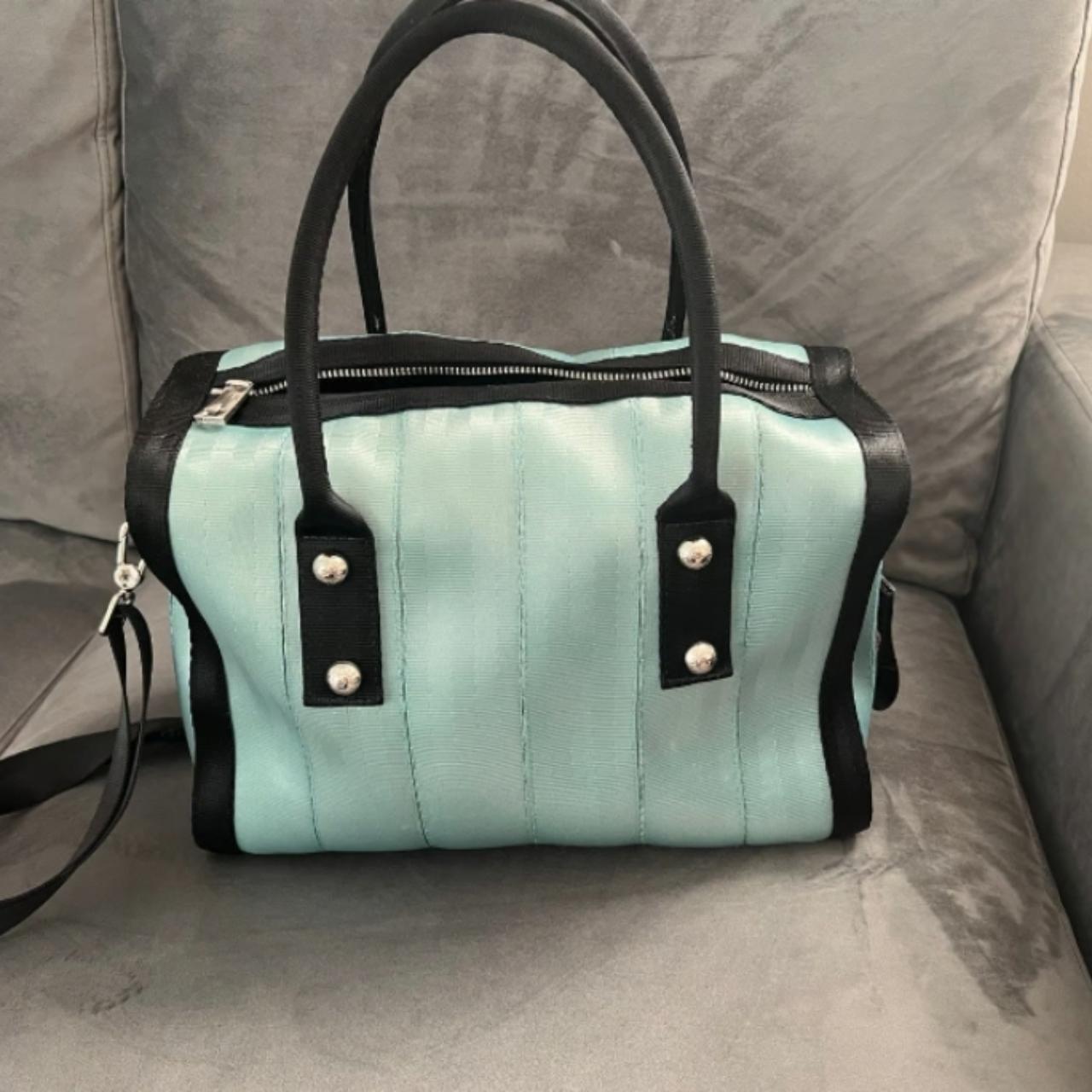 Harveys medium tote in Mint factory