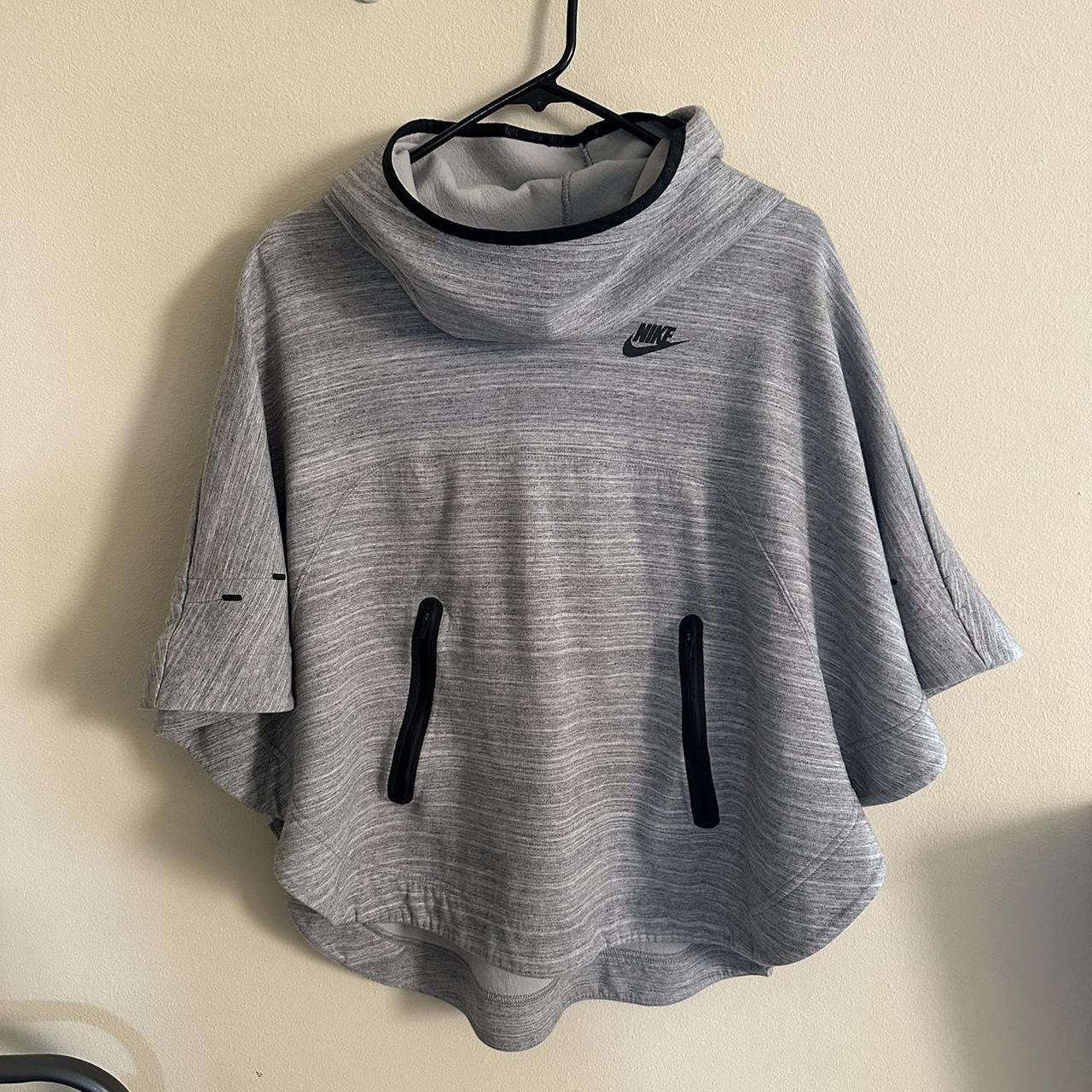 nike tech fleece hooded poncho