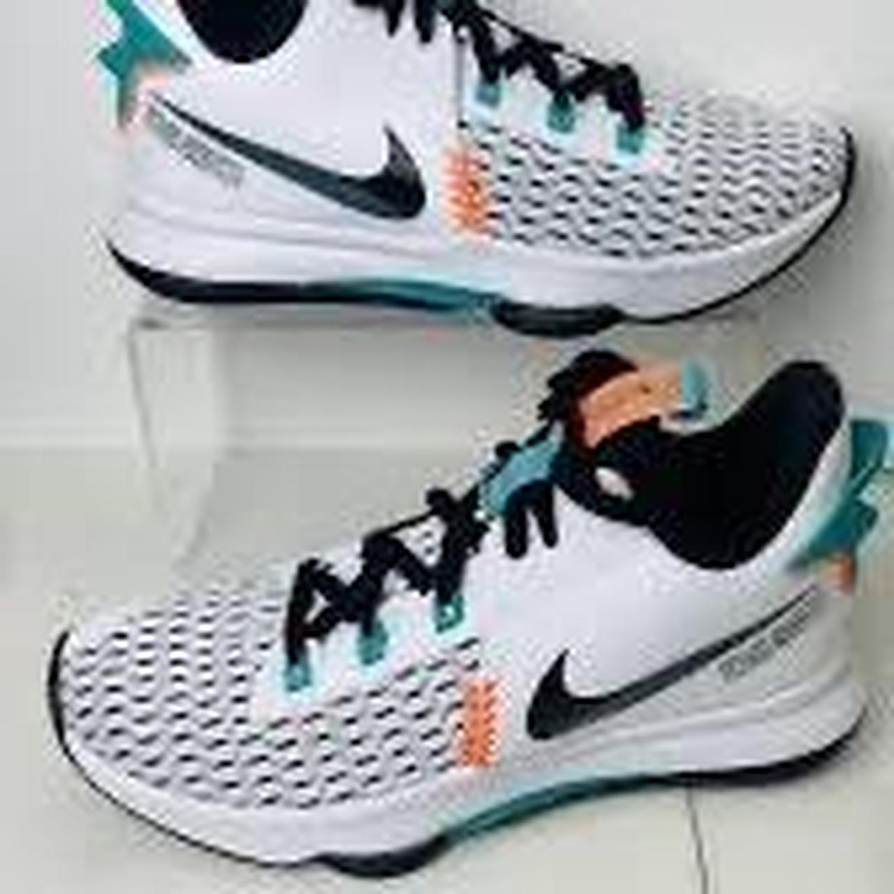 lebron witness 5 volleyball