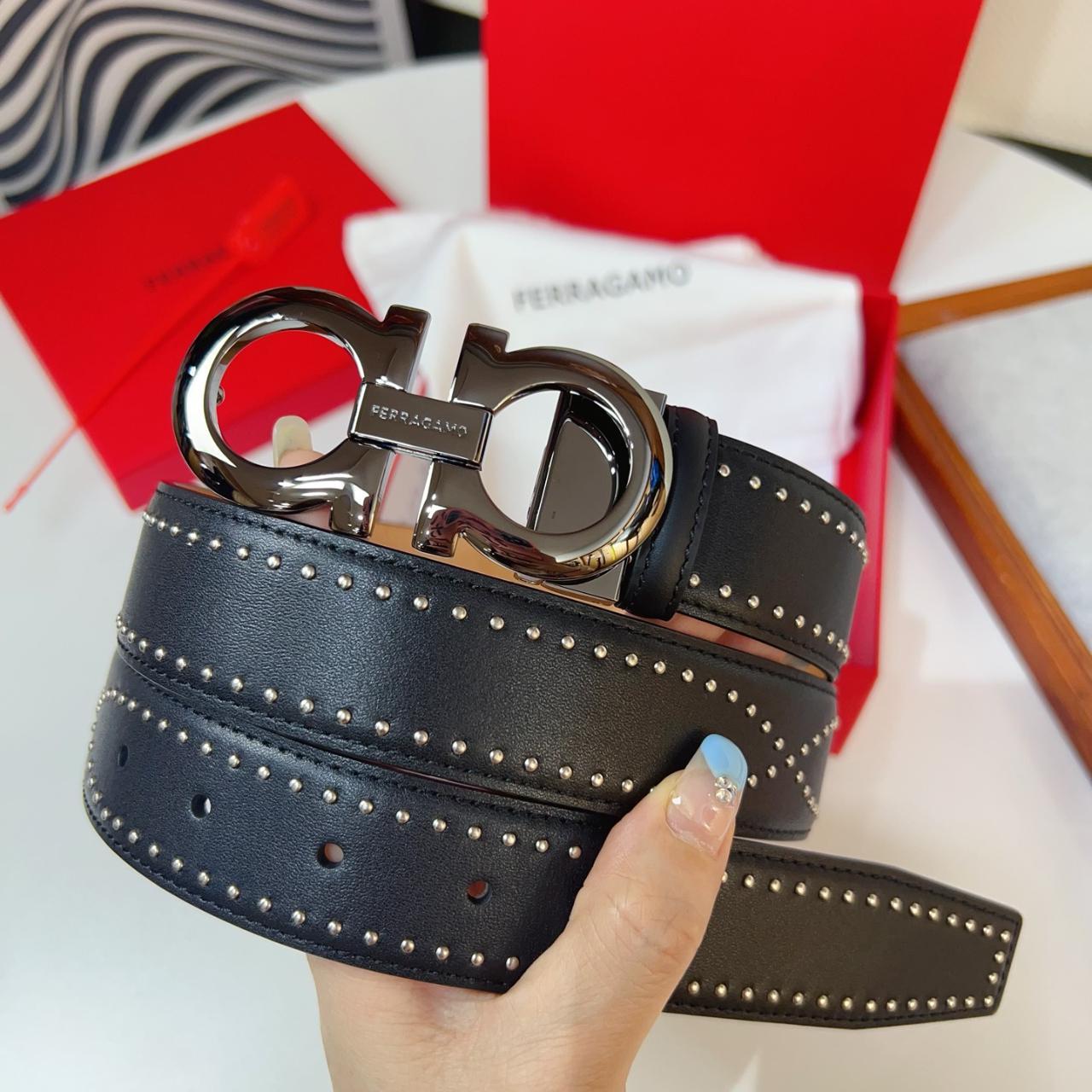 サルバトーレフェラガモ Salvatore Ferragamo サルヴァトーレ