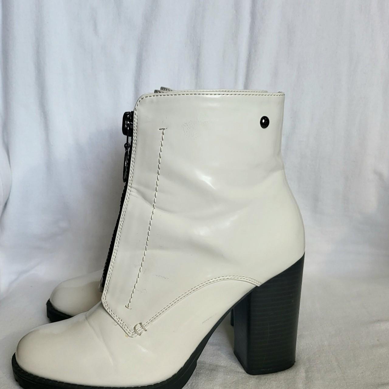 Simply vera vera wang grouse women's high heel ankle boots online