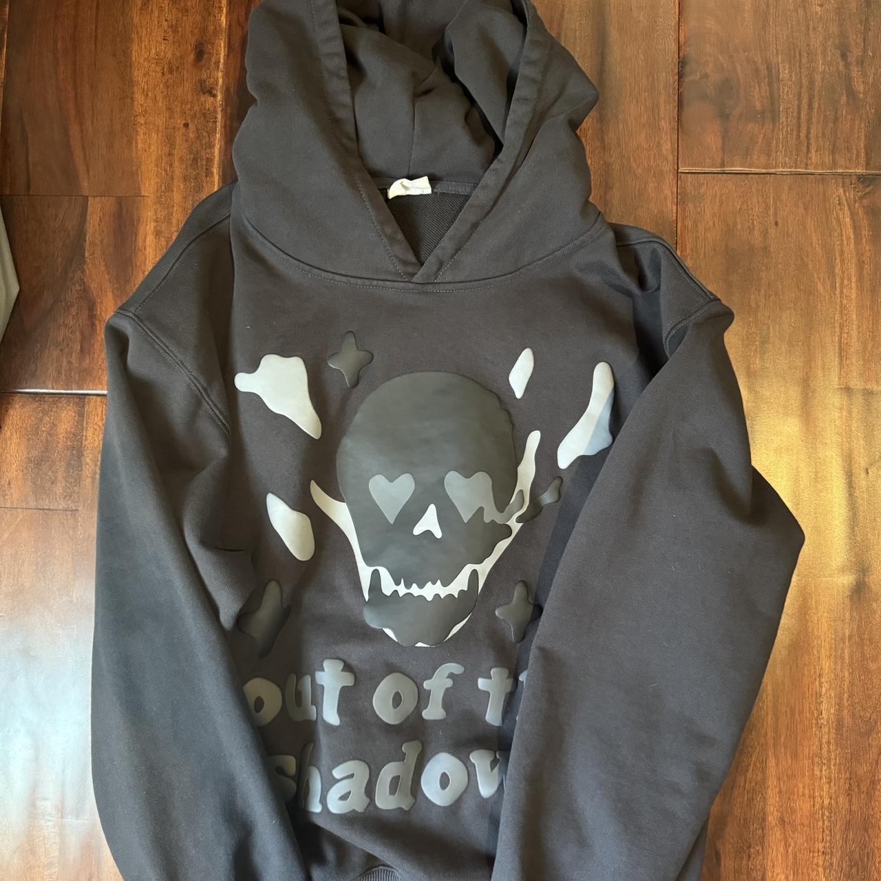 Broken Planet 🌎 hoodie⚡️, Size M, Like new
